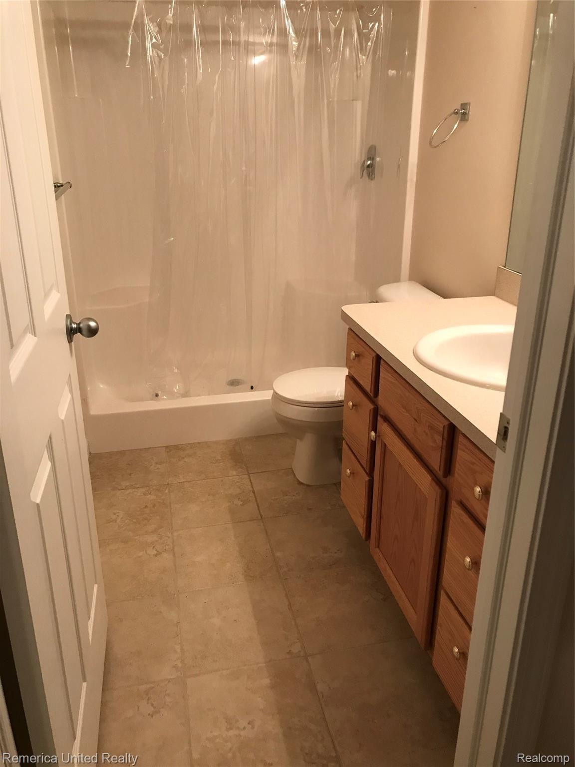 124 Sedum Road, Unit 18 Howell, MI 48843 - Photo 15 of 18 basement bath