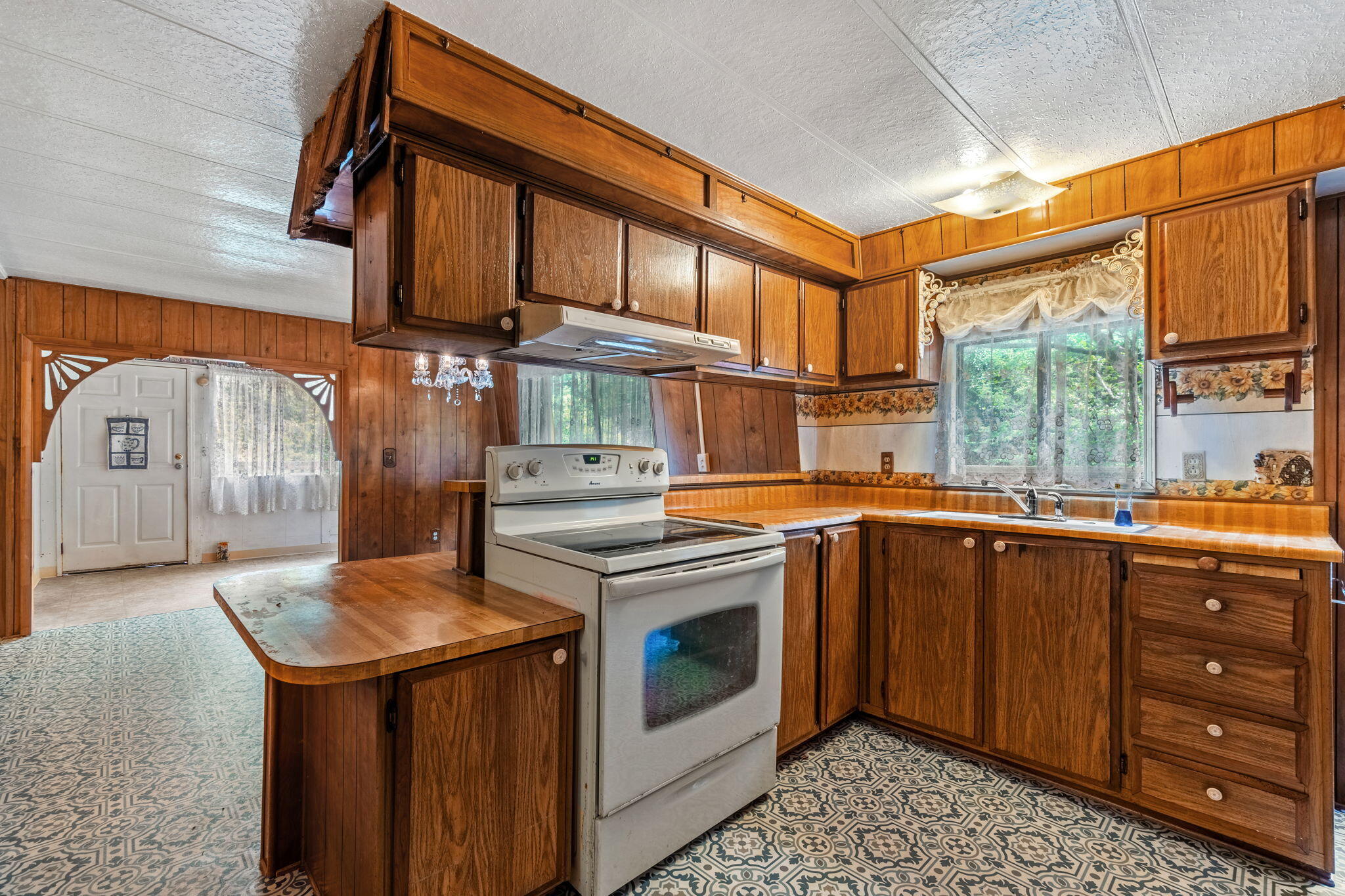 7382 Berta Road Eureka, CA 95503 - Photo 11 of 22