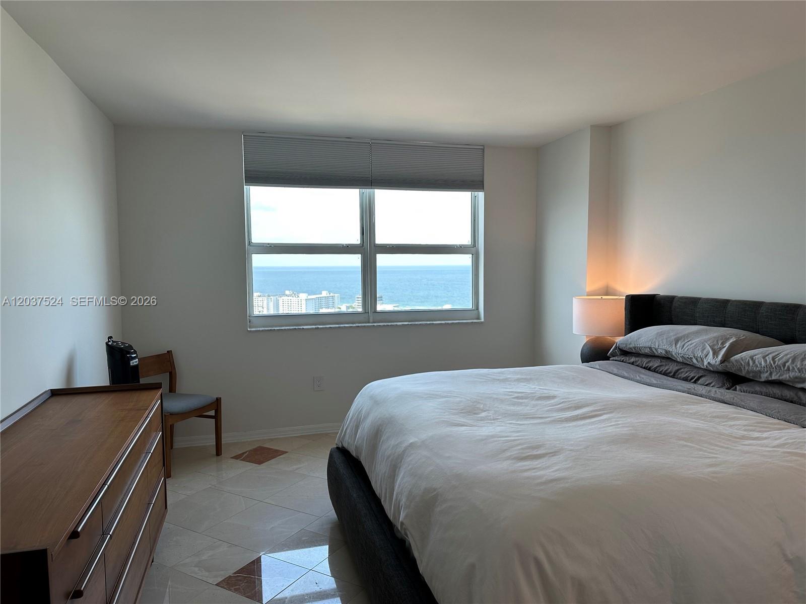90 Alton Road, Unit 2809 Miami Beach, FL 33139 - Photo 8 of 28