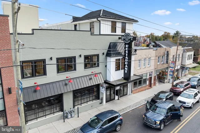 a car parked in front of a building