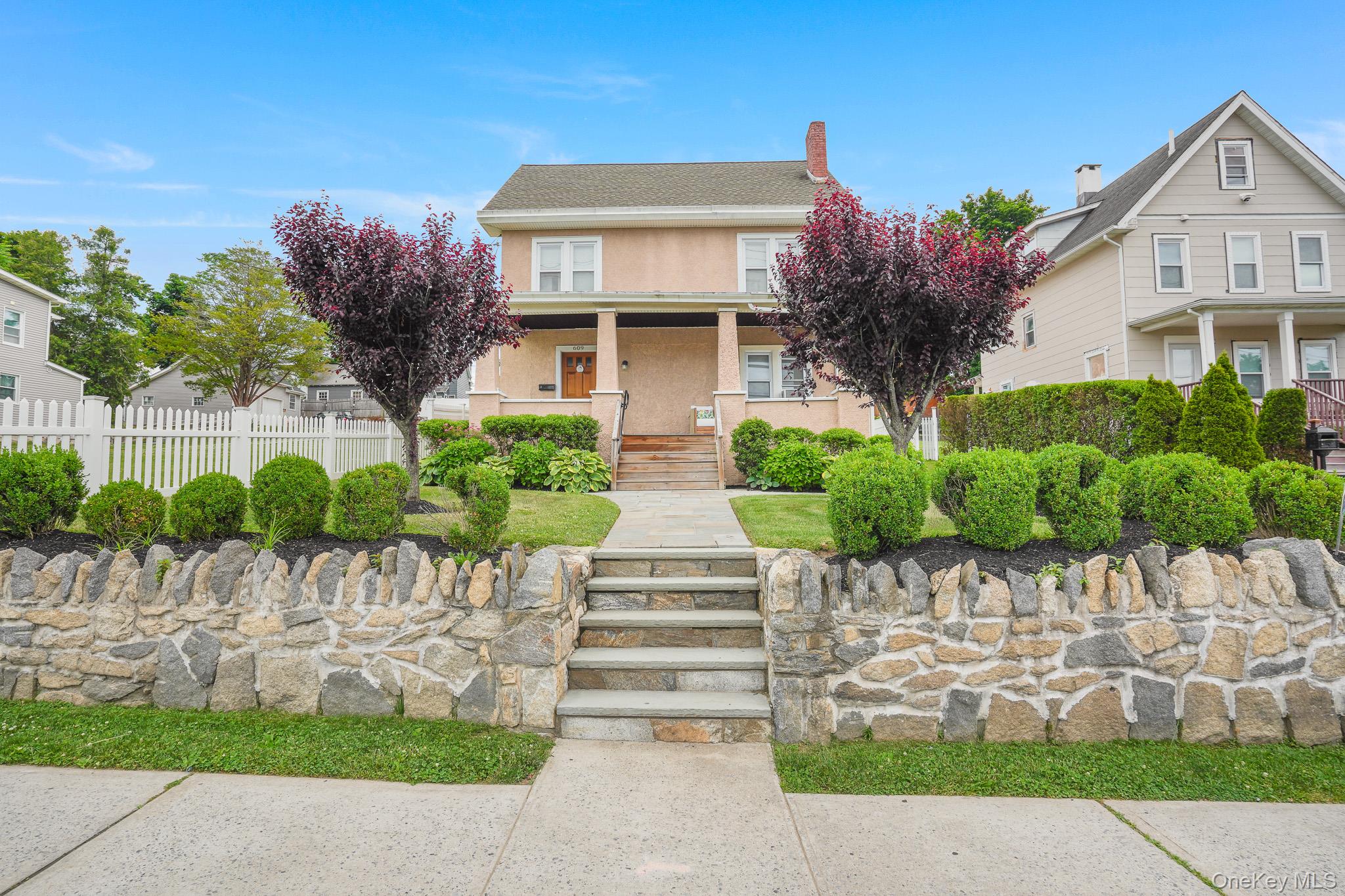 609 Washington Street Peekskill, NY 10566 - Photo 3 of 37