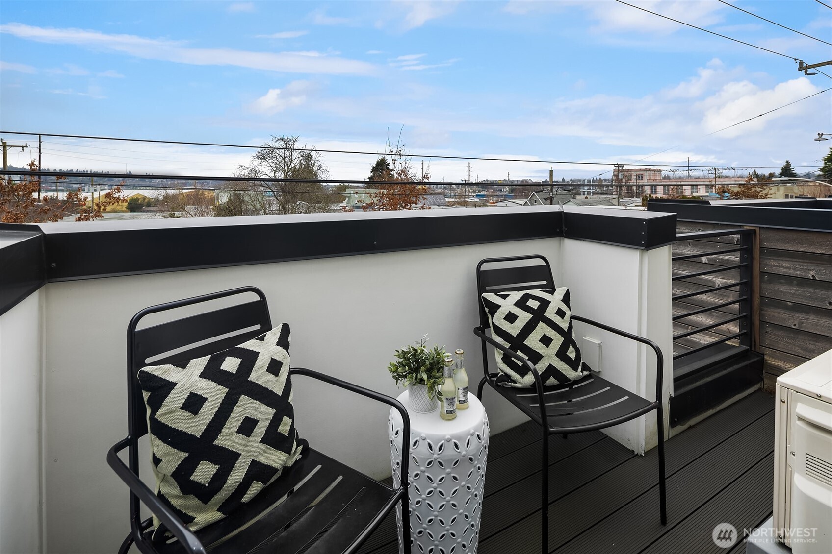 4356 6th Avenue Northwest Seattle, WA 98107 - Photo 26 of 29