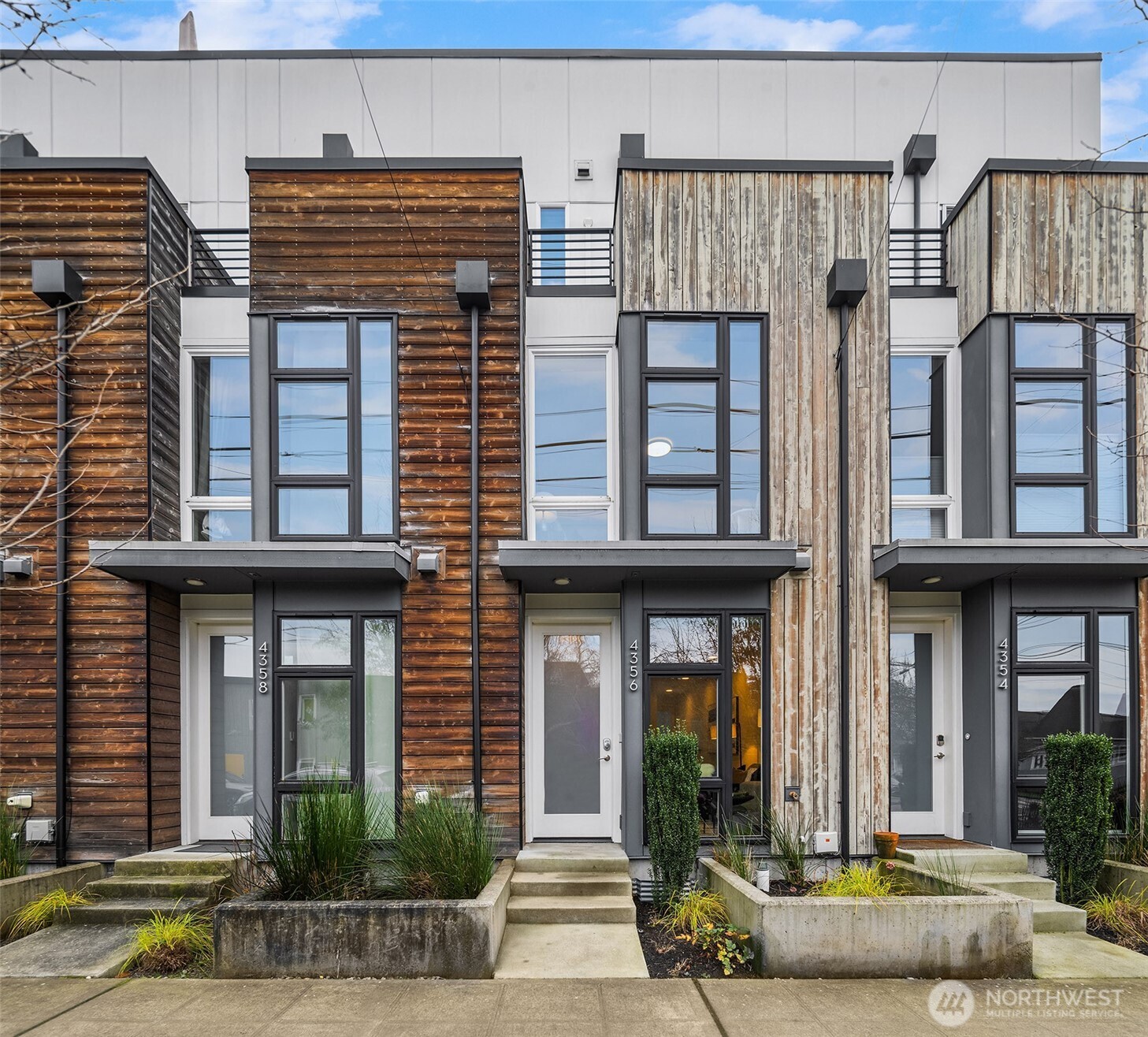 4356 6th Avenue Northwest Seattle, WA 98107 - Photo 5 of 29