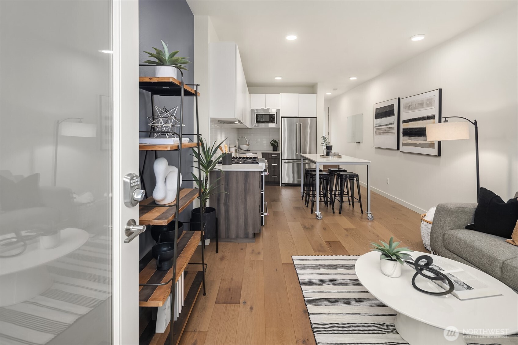 4356 6th Avenue Northwest Seattle, WA 98107 - Photo 6 of 29