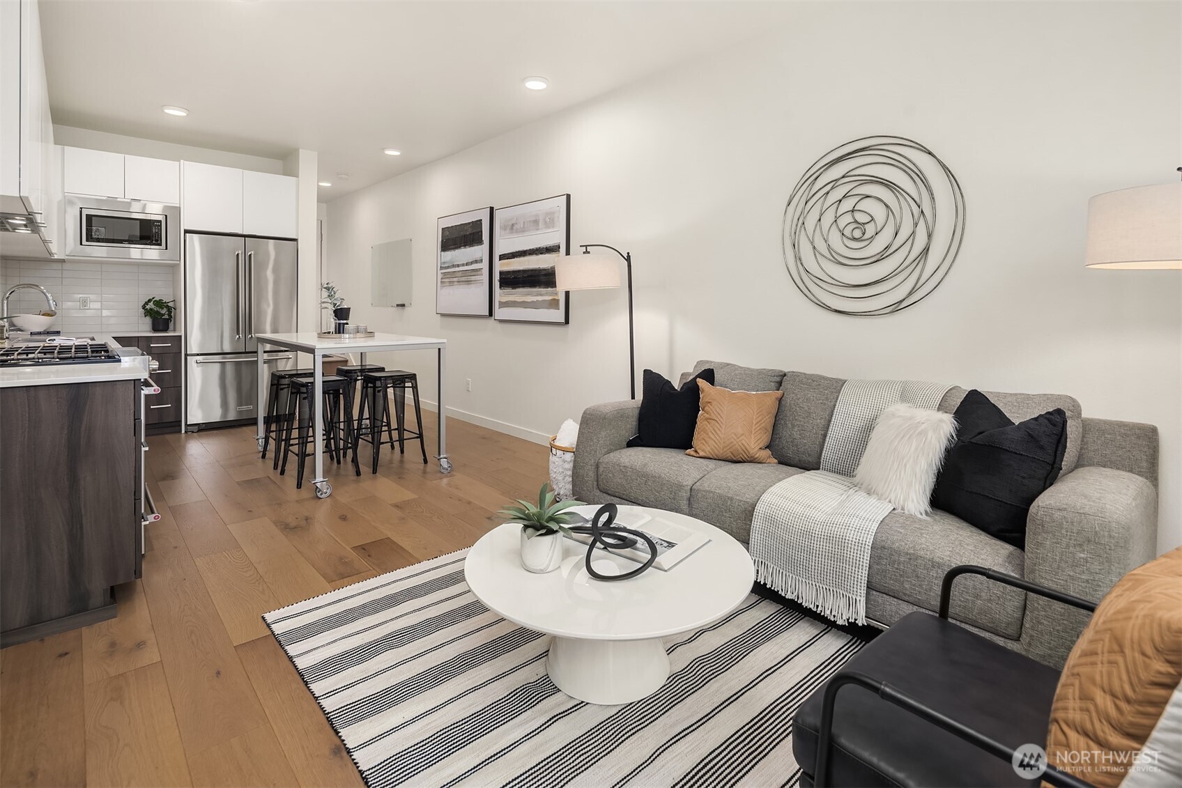 4356 6th Avenue Northwest Seattle, WA 98107 - Photo 8 of 29