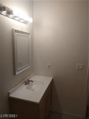 $219,900 | 2981 Country Manor Lane, Unit 118, Las Vegas, NV 89115