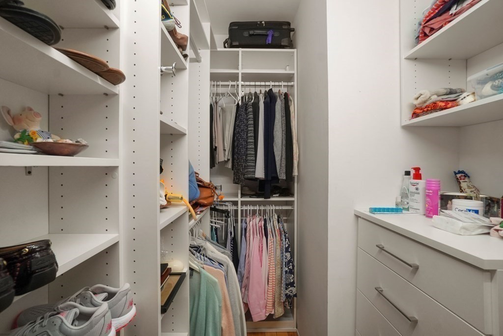 60 Browne Street, Unit 3 Brookline, MA 02446 - Photo 15 of 24