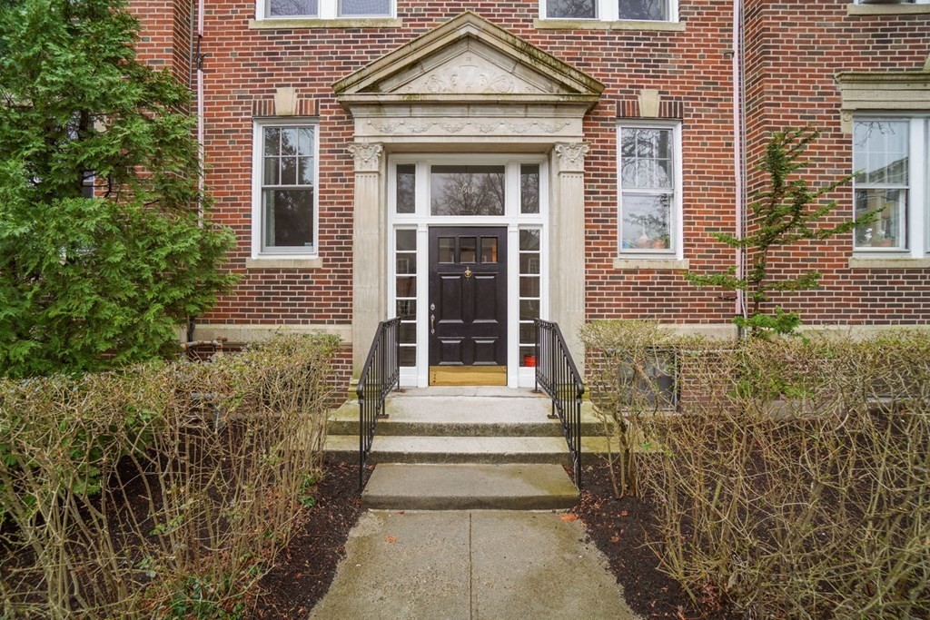 60 Browne Street, Unit 3 Brookline, MA 02446 - Photo 22 of 24