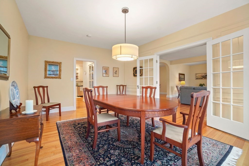 60 Browne Street, Unit 3 Brookline, MA 02446 - Photo 4 of 24