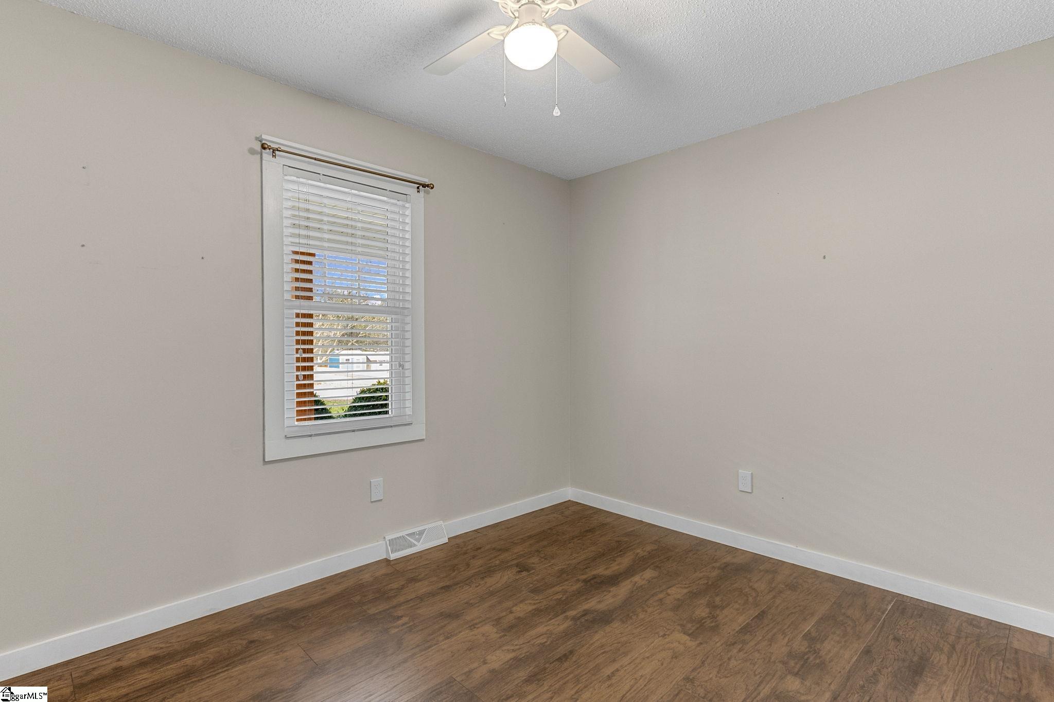 229 Lost Valley Road Pickens, SC 29671 - Photo 17 of 36