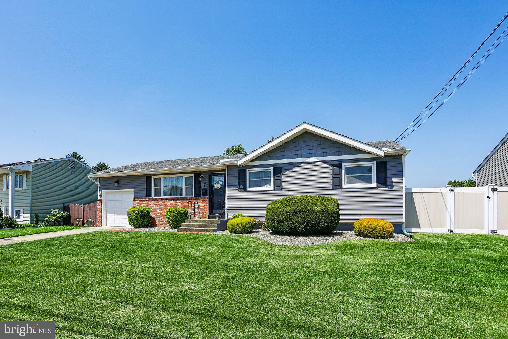 7 Claude Road Hamilton, NJ 08620 - Photo 2 of 44