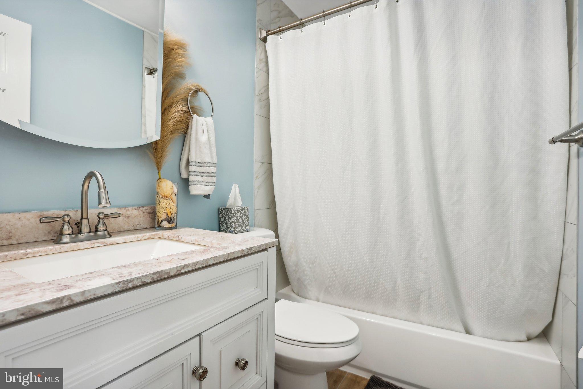 7 Claude Road Hamilton, NJ 08620 - Photo 23 of 44 Main Bathroom