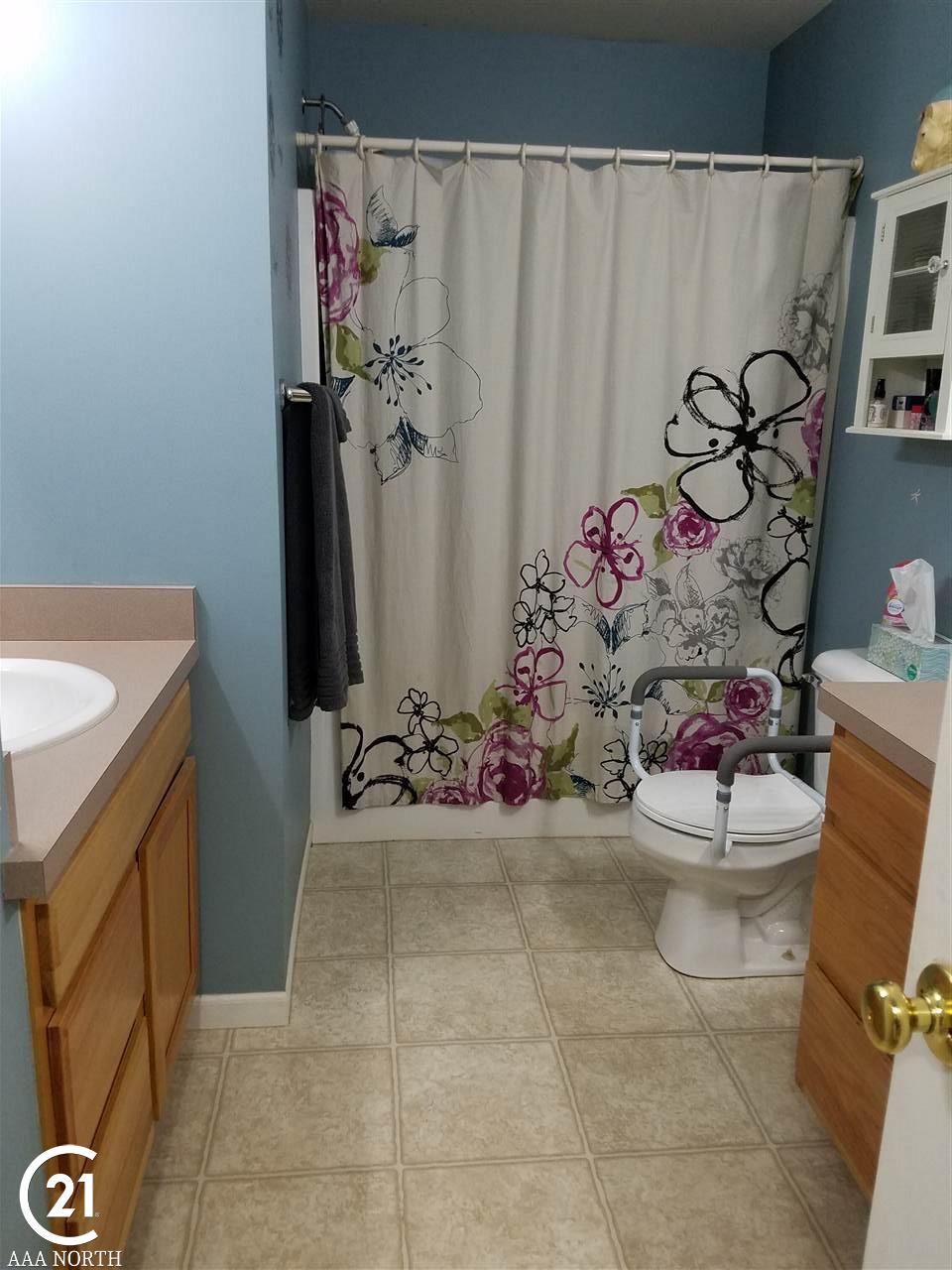 4040 Snoblin Road North Branch, MI 48461 - Photo 14 of 25