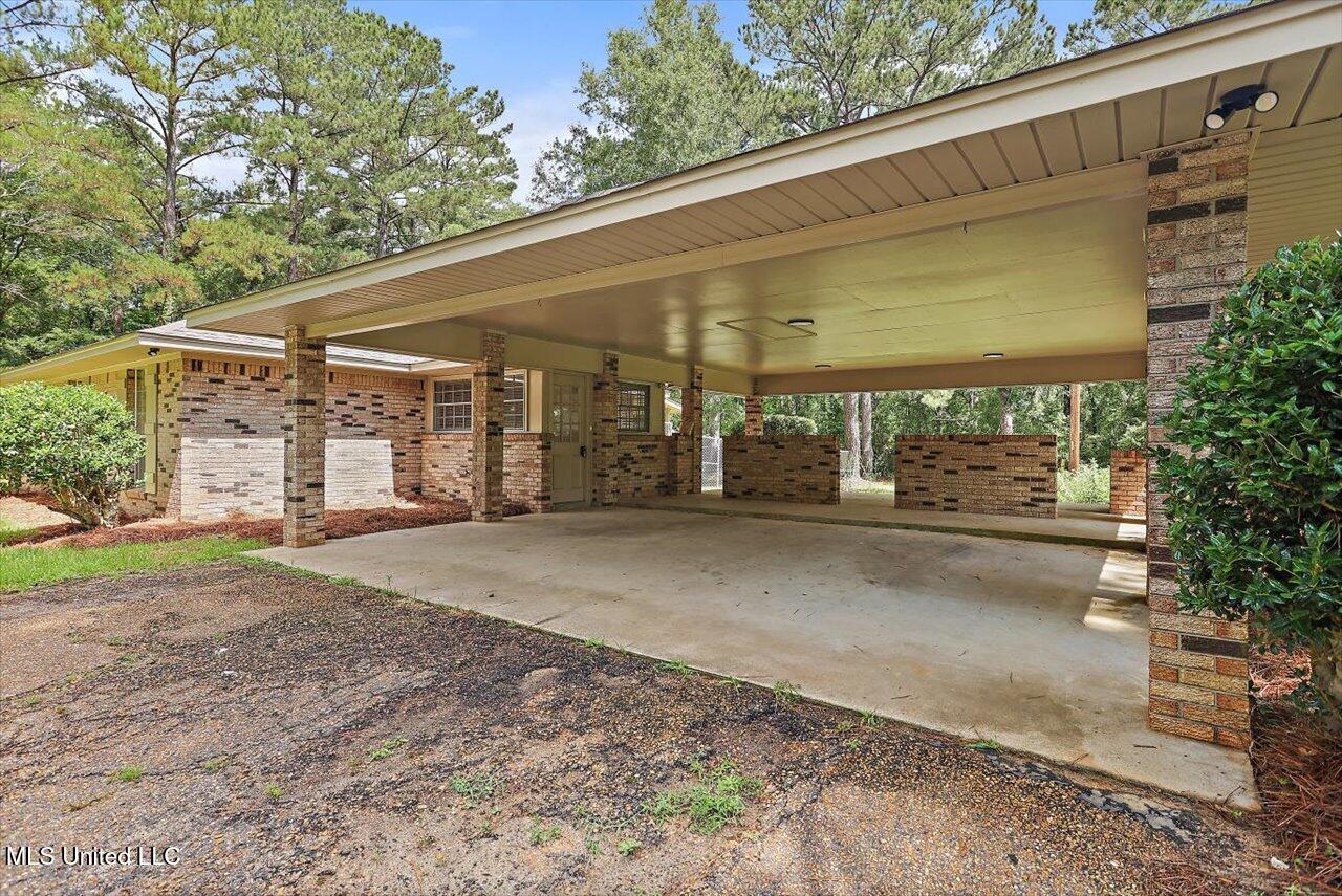 437 Henry Byrd Road Florence, MS 39073 - Photo 4 of 45 04-437 Henry Byrd Rd