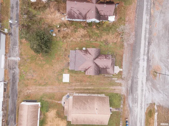 $84,900 | 506 West Poplar Street, West Frankfort, IL 62896