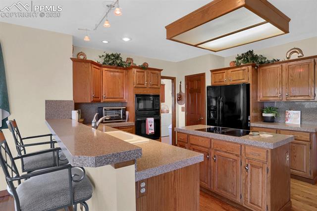 4445 Star Ranch Road Colorado Springs, CO 80906 - Photo 11 of 41
