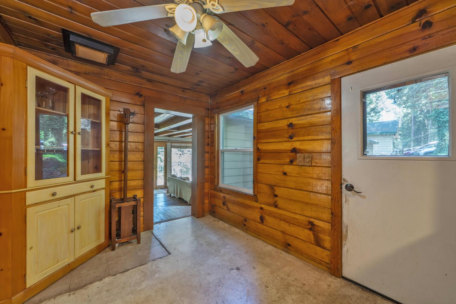 6929 Split Bend Road Pollock Pines, CA 95726 - Photo 14 of 38