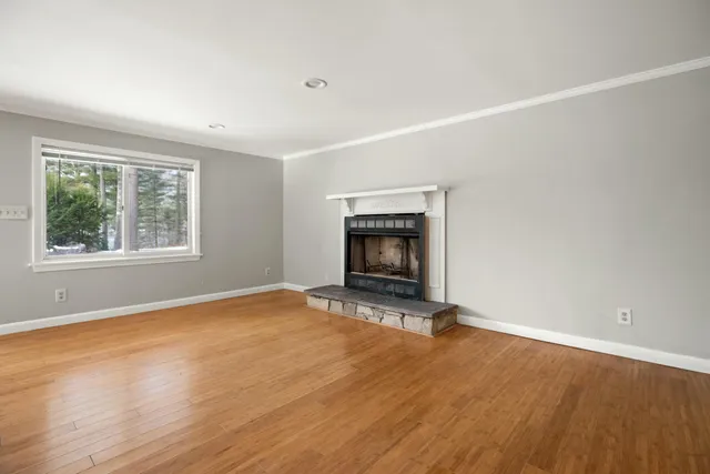 $450,000 | 294 Hio Ridge Shores South, Bridgton, ME 04009