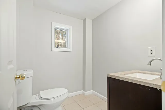 $450,000 | 294 Hio Ridge Shores South, Bridgton, ME 04009