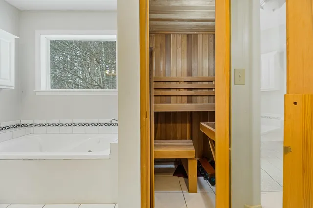 $450,000 | 294 Hio Ridge Shores South, Bridgton, ME 04009