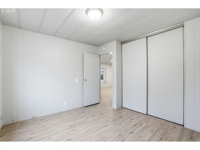 $89,900 | 21100 Northeast Sandy Boulevard, Unit 59, Fairview, OR 97024