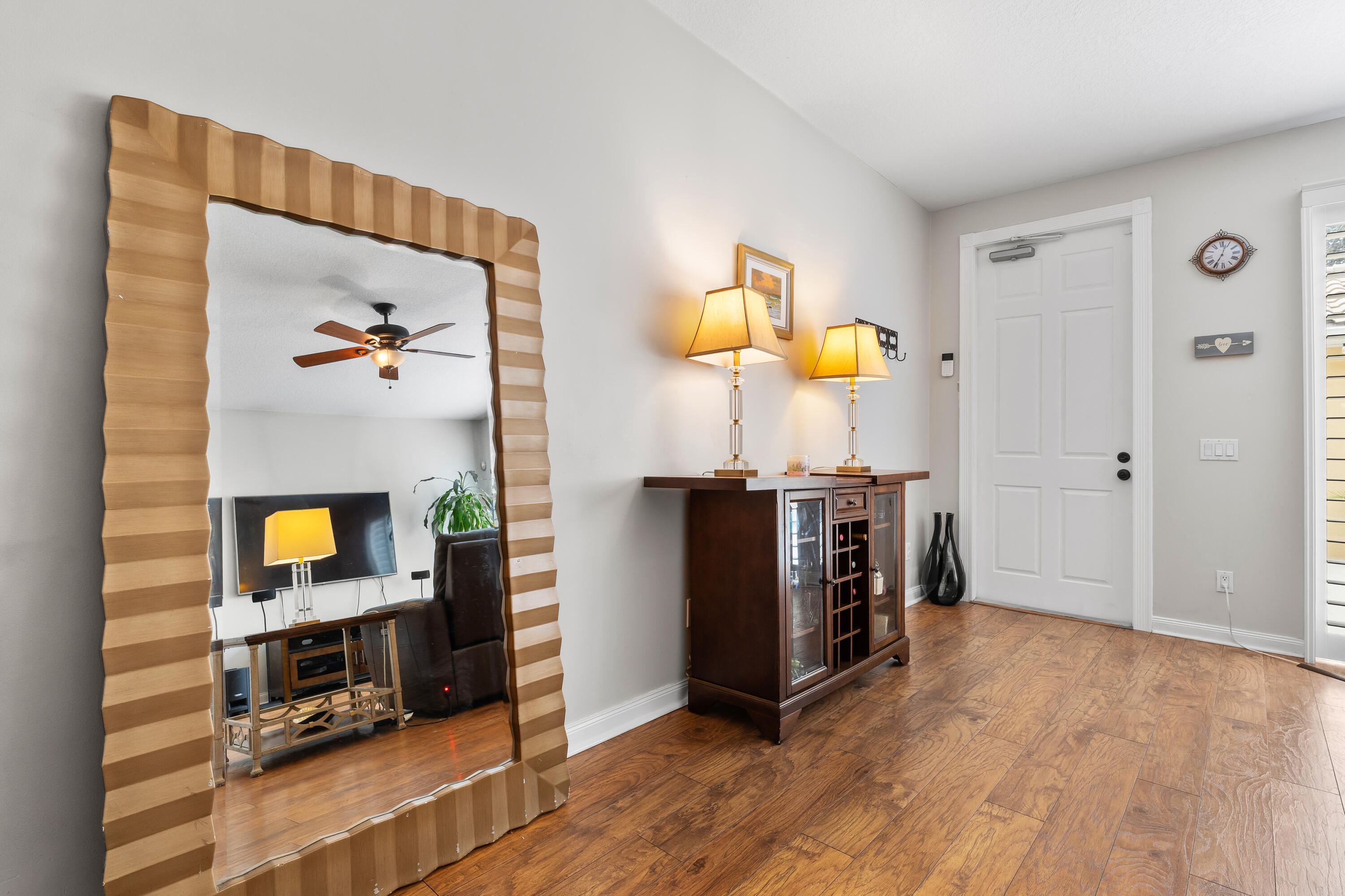 4050 Parkside Drive Jupiter, FL 33458 - Photo 14 of 59 Patio entry