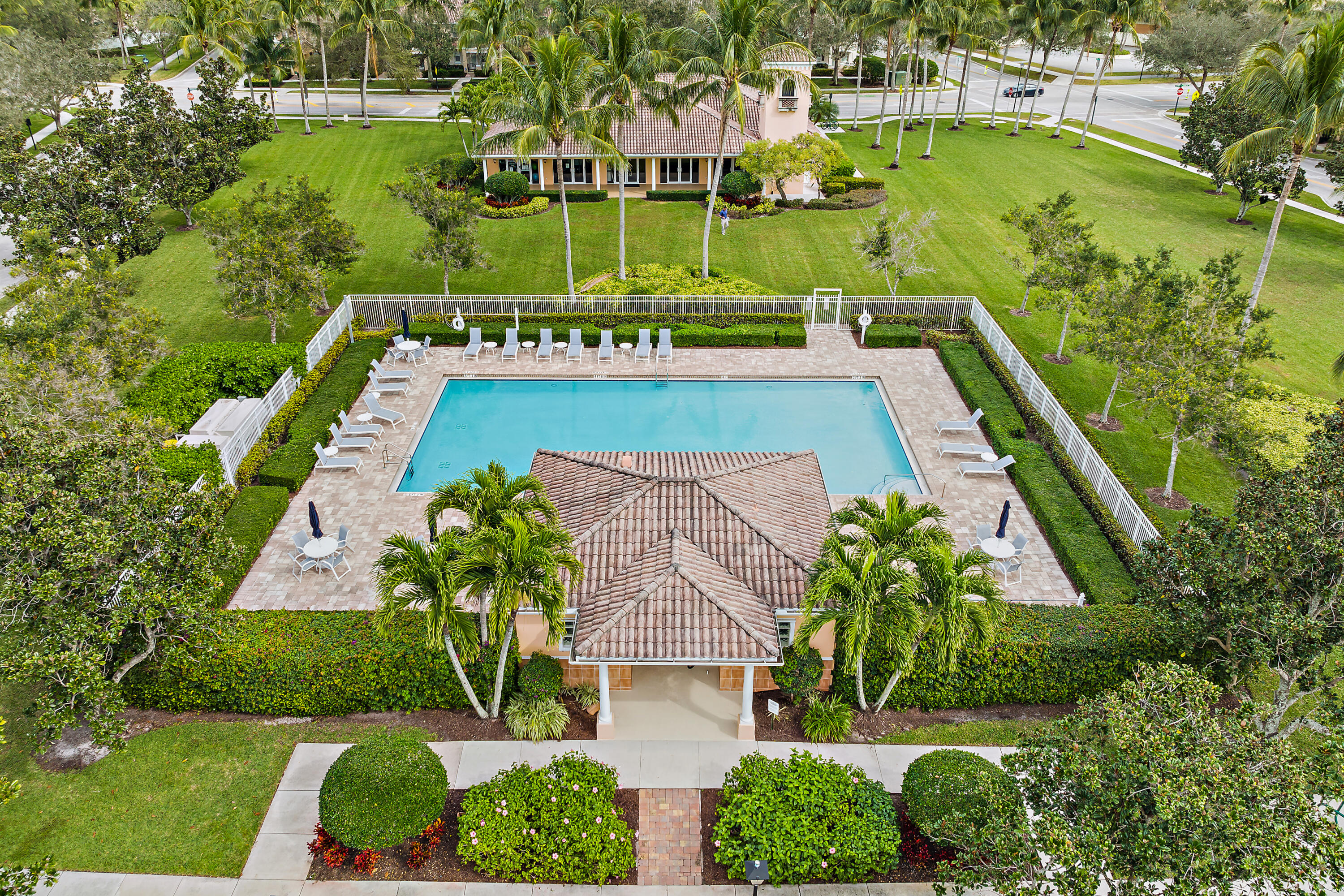 4050 Parkside Drive Jupiter, FL 33458 - Photo 53 of 59 Clubhouse