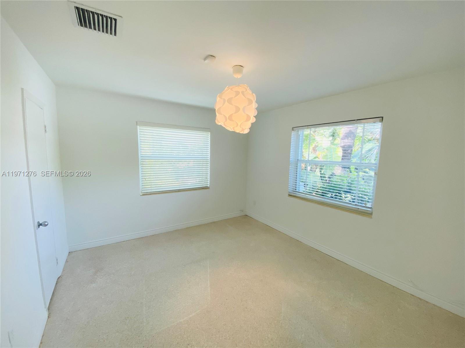 8959 Dickens Avenue Surfside, FL 33154 - Photo 21 of 28