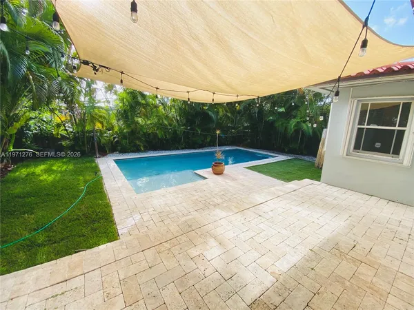 $8,900 | 8959 Dickens Avenue, Surfside, FL 33154