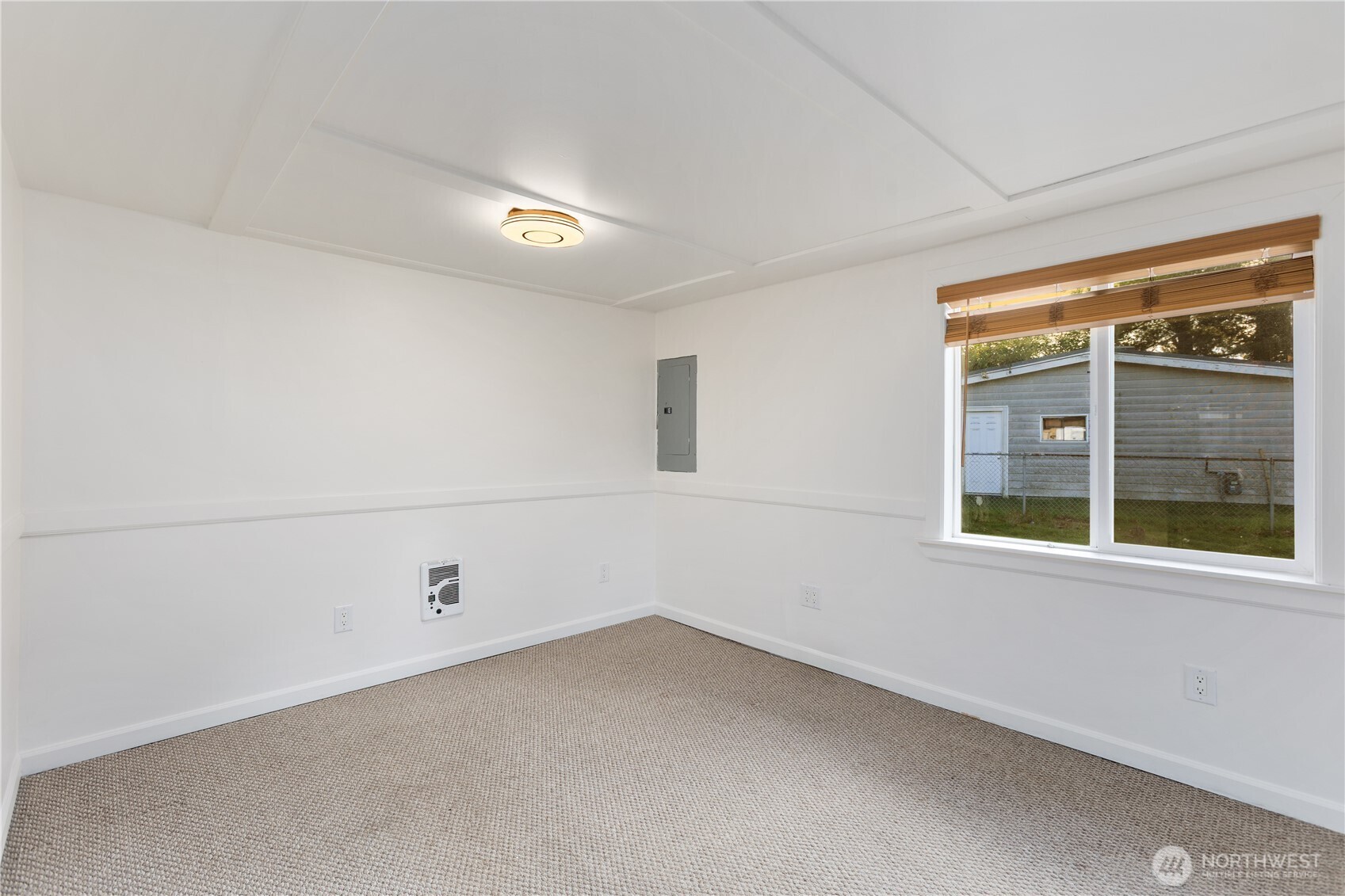 31368 13th Avenue South Federal Way, WA 98003 - Photo 25 of 36 a view of an empty room with a window