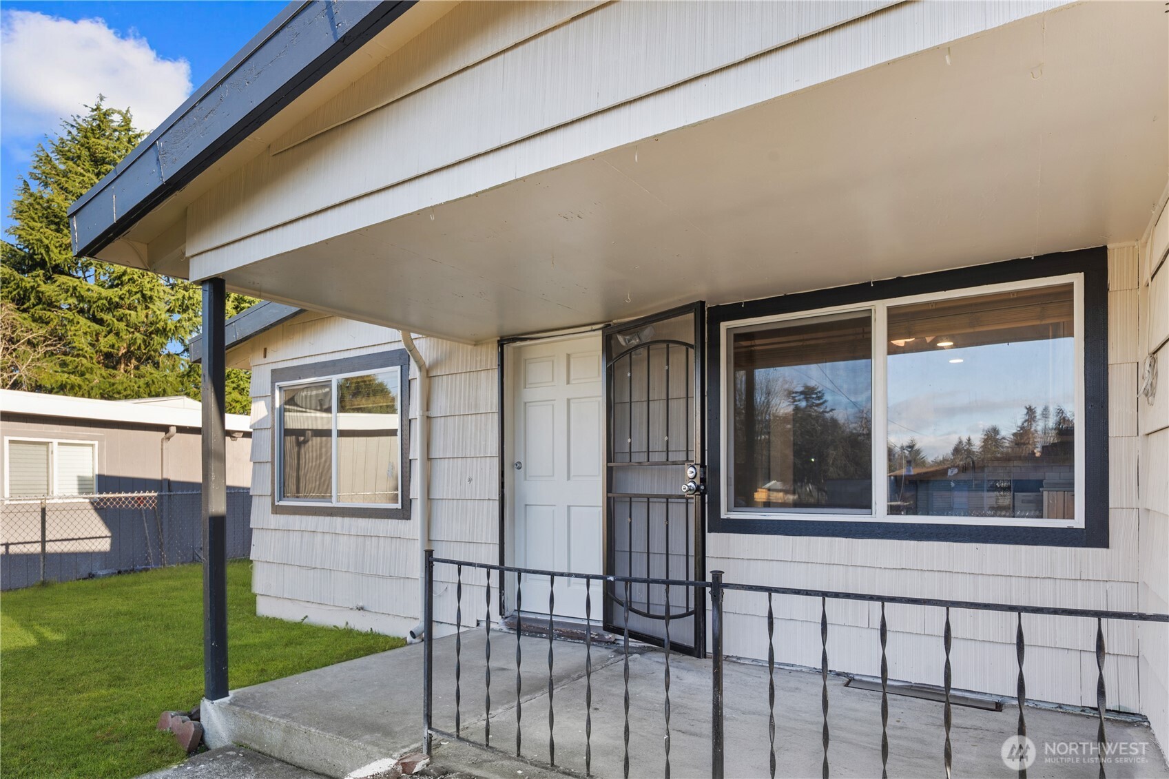 31368 13th Avenue South Federal Way, WA 98003 - Photo 3 of 36 a view of a house with backyard and porch