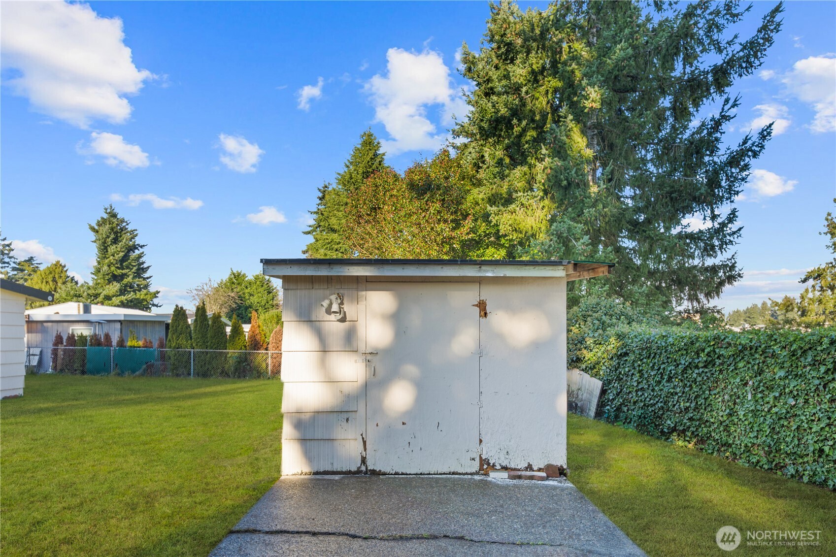 31368 13th Avenue South Federal Way, WA 98003 - Photo 36 of 36 a view of a house with a backyard