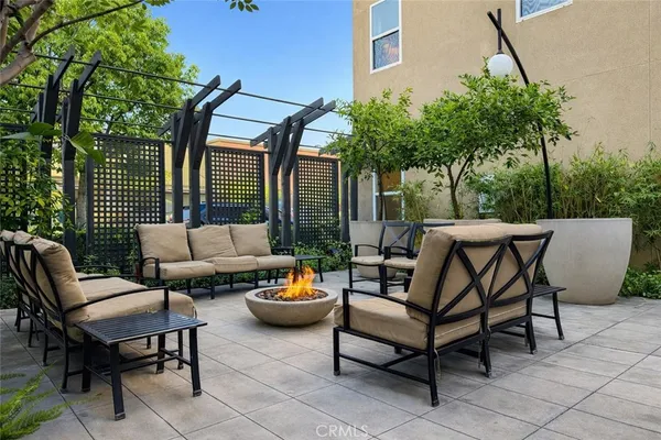 $4,500 | 1520 West Artesia Square, Unit E, Gardena, CA 90248