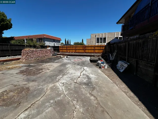 $575,000 | 1110 Eureka Lane, Concord, CA 94520