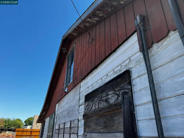 $575,000 | 1110 Eureka Lane, Concord, CA 94520