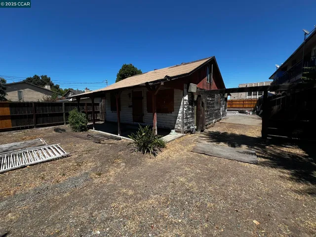 $575,000 | 1110 Eureka Lane, Concord, CA 94520