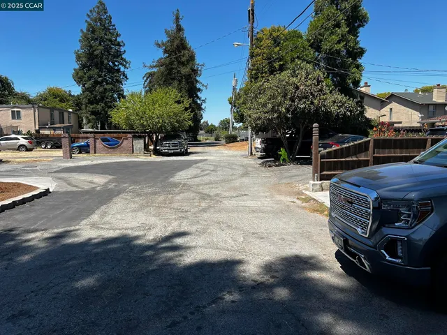 $575,000 | 1110 Eureka Lane, Concord, CA 94520