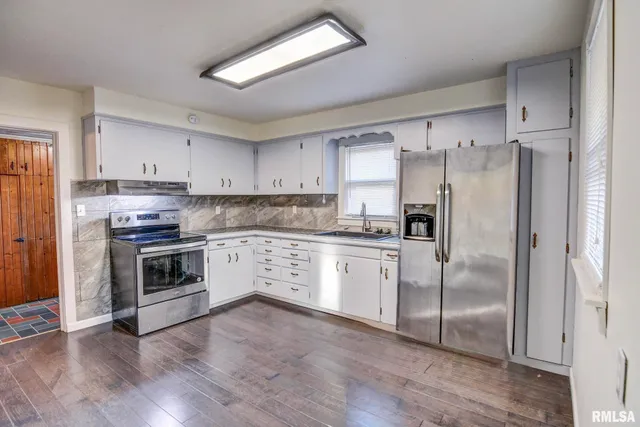 $109,900 | 411 West North Street, Morrisonville, IL 62546