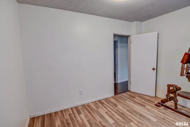 $109,900 | 411 West North Street, Morrisonville, IL 62546