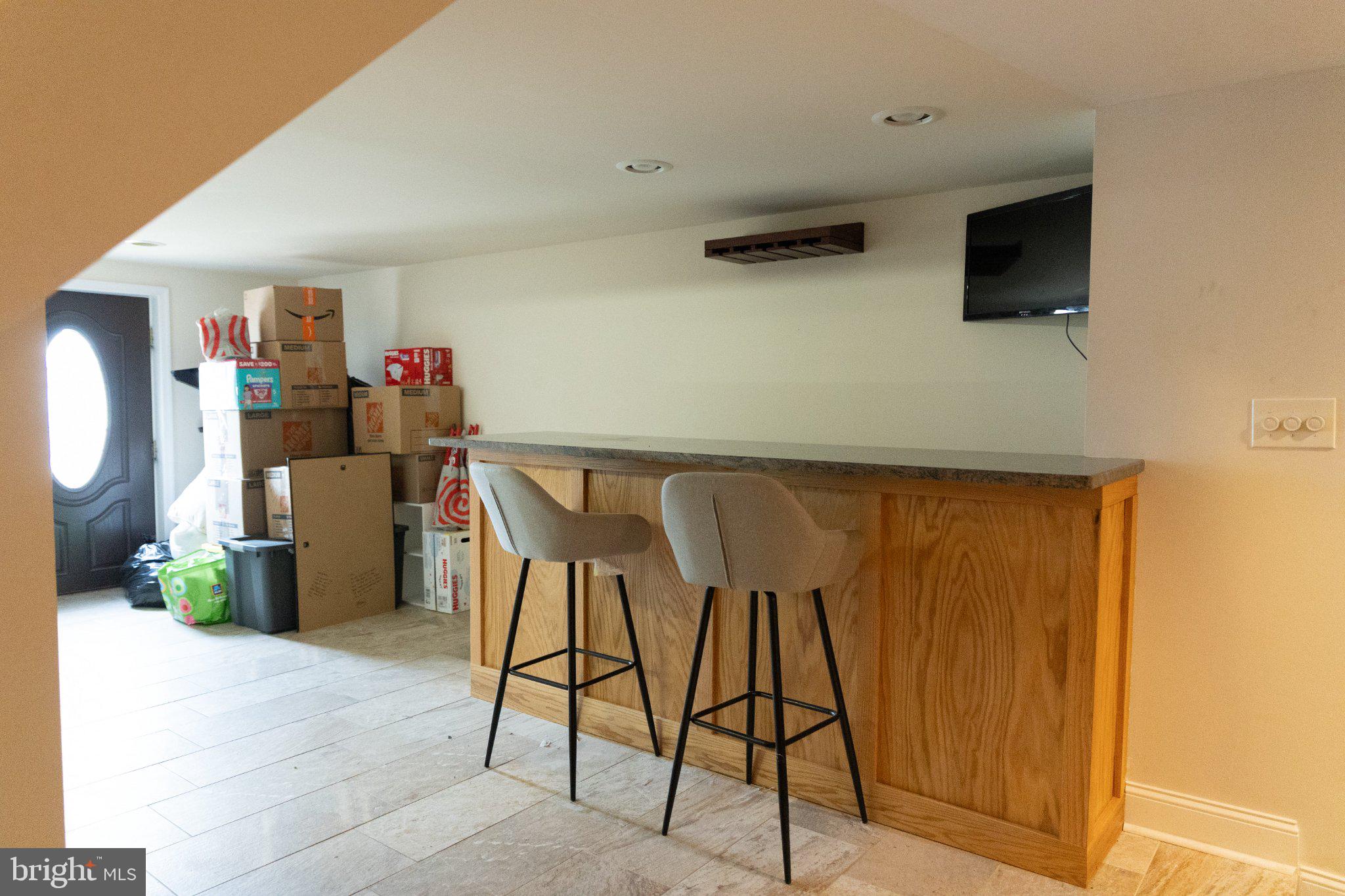 12626 Chilton Road Philadelphia, PA 19154 - Photo 32 of 43 Cozy bar area with ample storage.