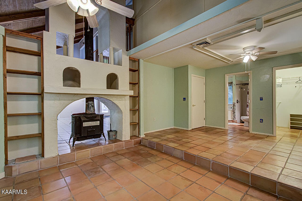 5041 Mathis Branch Road Cosby, TN 37722 - Photo 5 of 43 Gallery Image 5