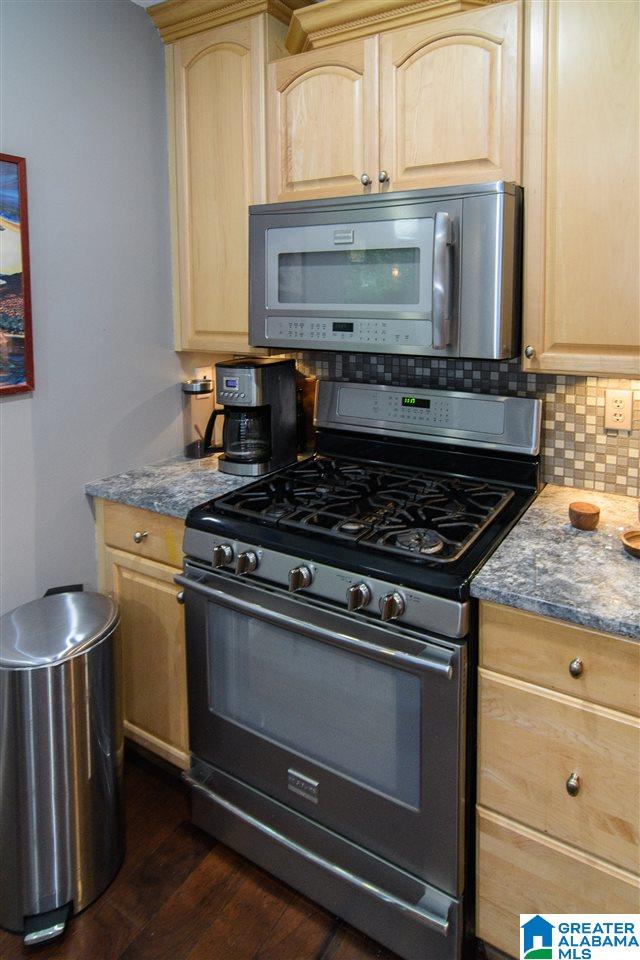 702 Warwick Road Birmingham, AL 35209 - Photo 12 of 26 Gallery Image 12