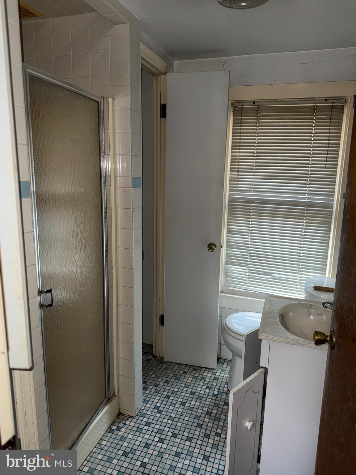 1557 Erial Road Clementon, NJ 08021 - Photo 9 of 20 a bathroom with a sink toilet and shower
