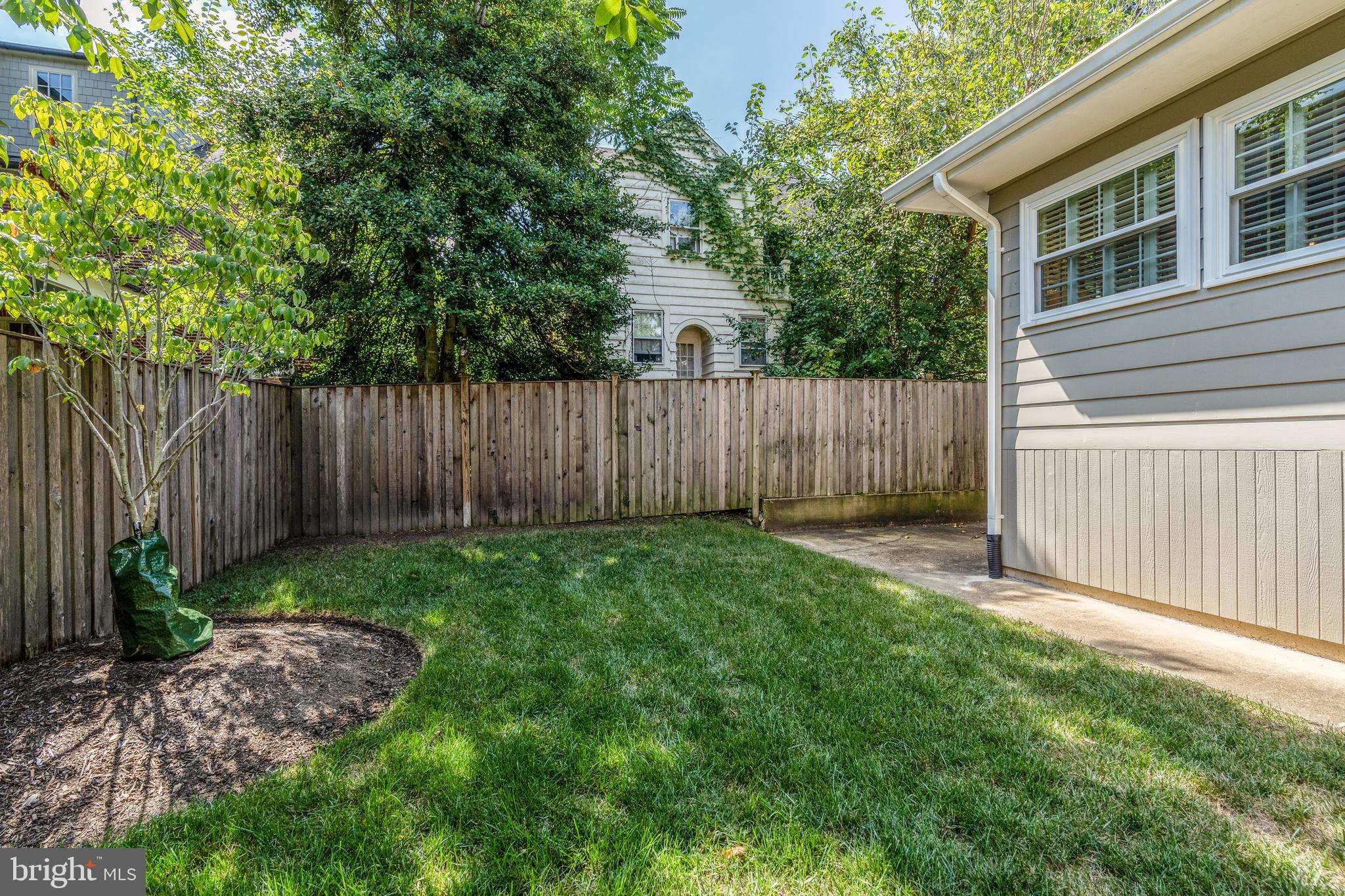 603 Russell Road Alexandria, VA 22301 - Photo 23 of 58