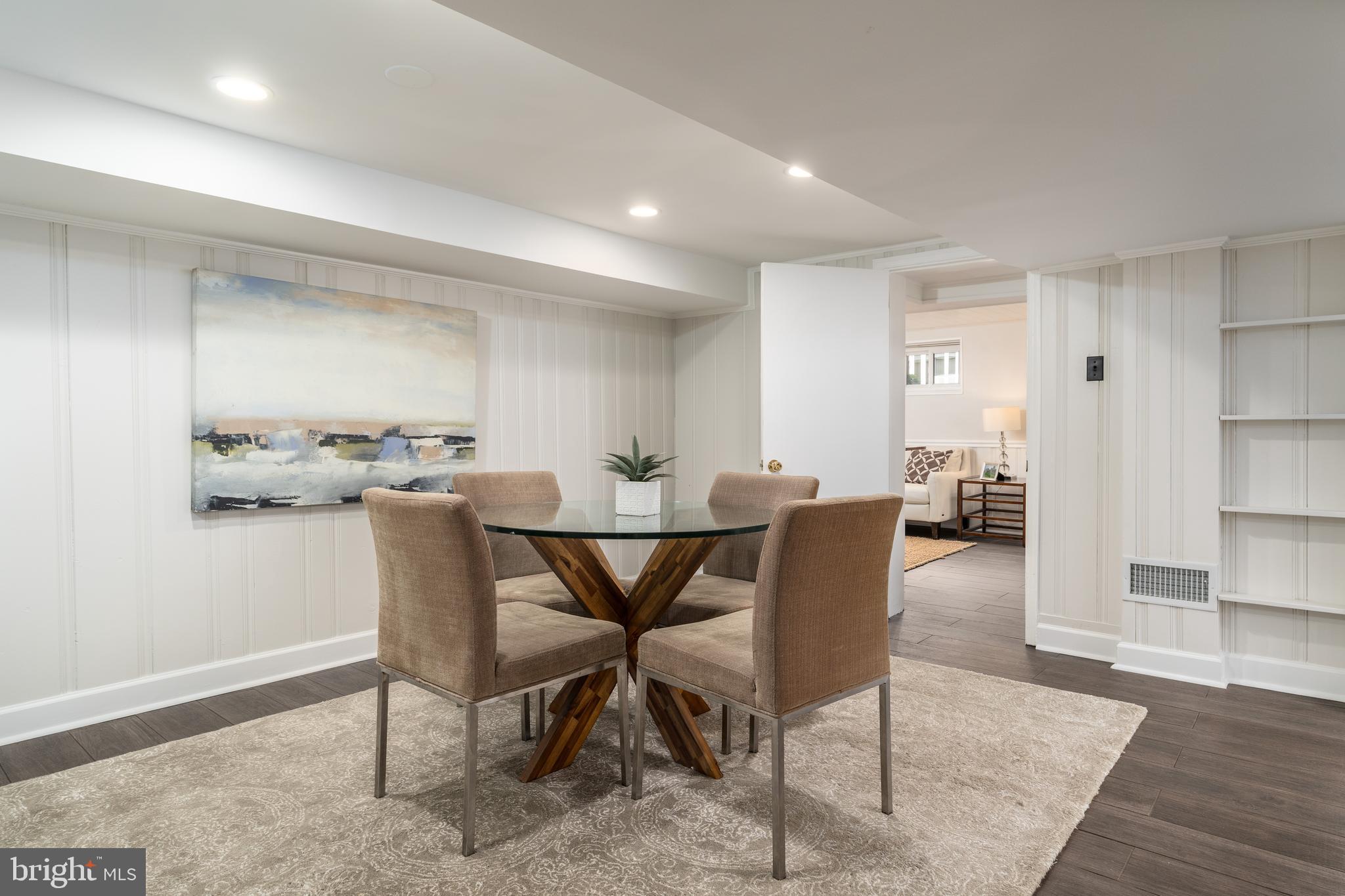 603 Russell Road Alexandria, VA 22301 - Photo 46 of 58 Lots of room to set up a game table