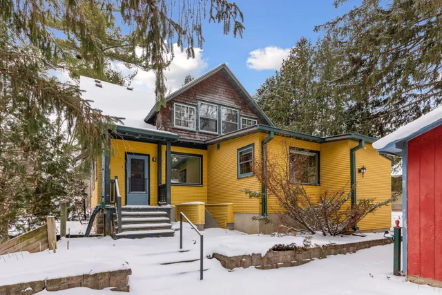 $589,900 | 812 St Olaf Avenue, Northfield, MN 55057