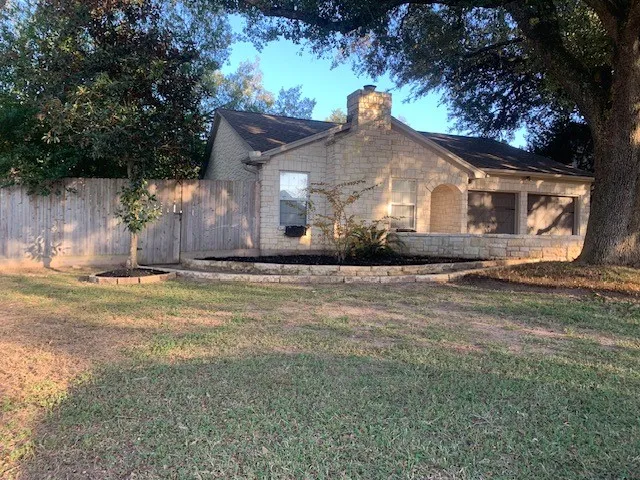 $2,450 | 31114 Stella Lane, Tomball, TX 77375