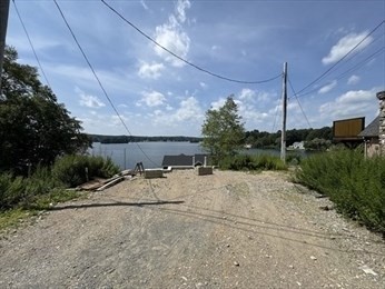 410 Eastside Road Wrentham, MA 02093 - Photo 3 of 14