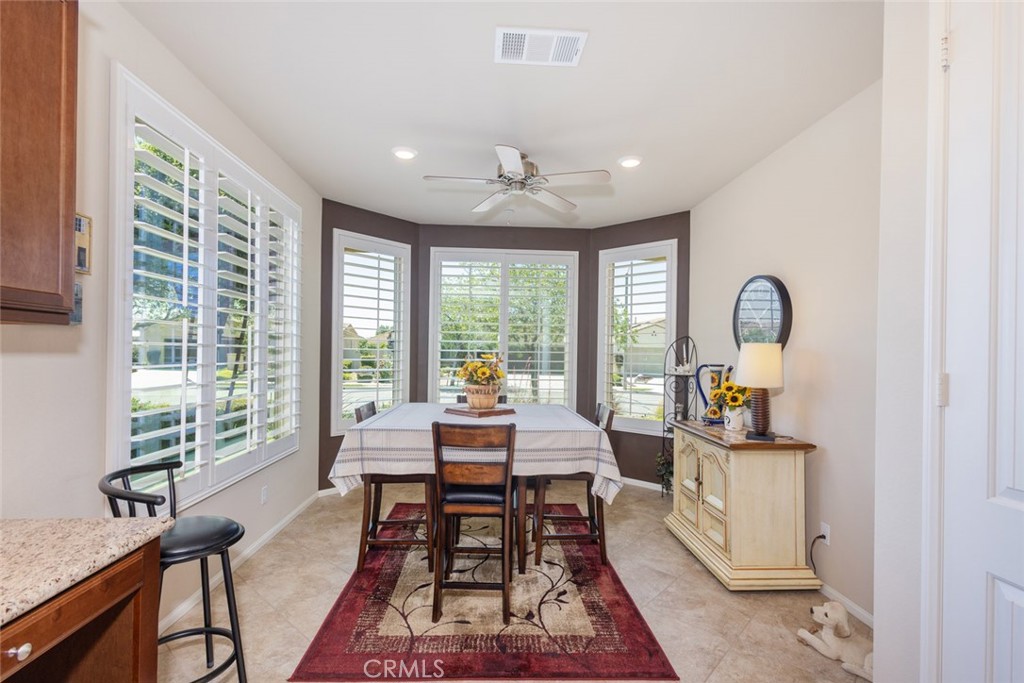 1370 Corte Alamonte Hemet, CA 92545 - Photo 9 of 62 a living room with furniture