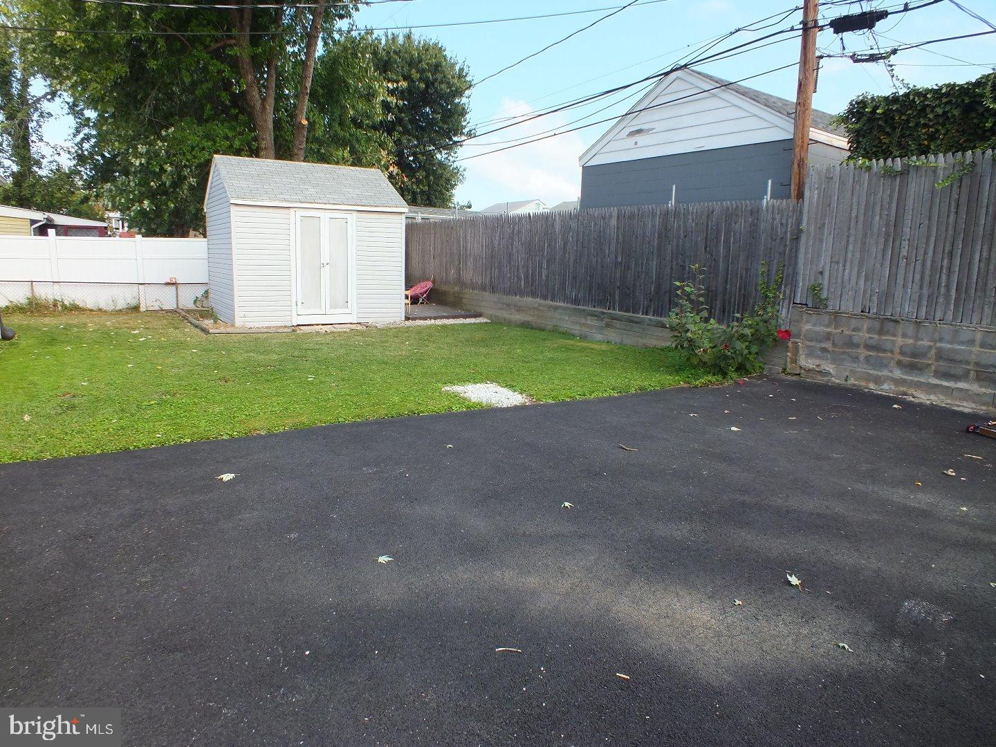118 Louise Road New Castle, DE 19720 - Photo 6 of 24 Gallery Image 6